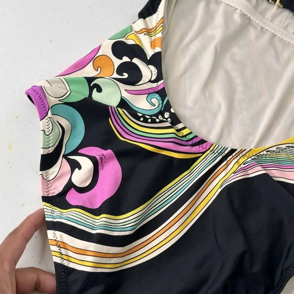 Trina Turk BIG SUR Bandeau One-Piece Swimsuit Size 4 Psychedelic Print Beach - Picture 11 of 15